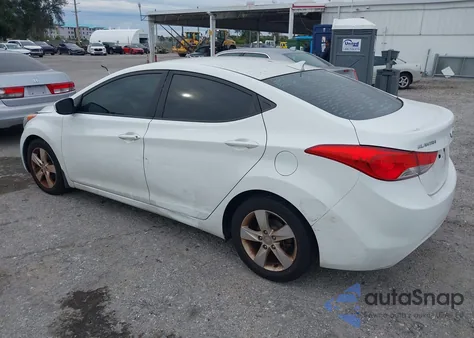 2013 Hyundai Elantra Gls z USA, uszkodzony, nr VIN 5NPDH4AE0DH374368